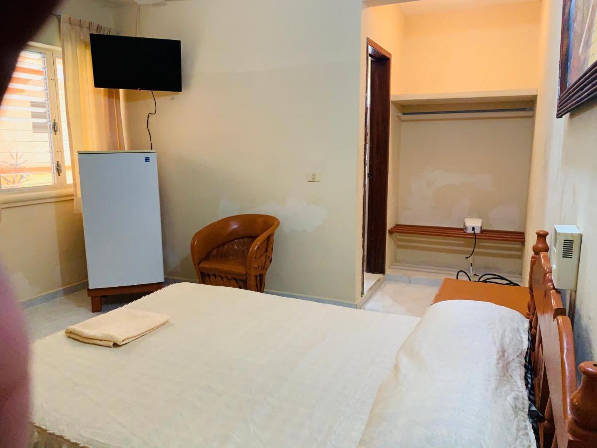 Hotel Isla Esmeralda コスメル エクステリア 写真